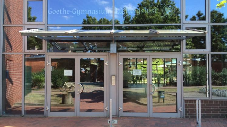 Der Eingang des Goethe-Gymnasiums in Ludwigslust