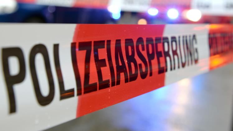 Symbolbild Polizeiabsperrung Symbolbild Polizeiabsperrung