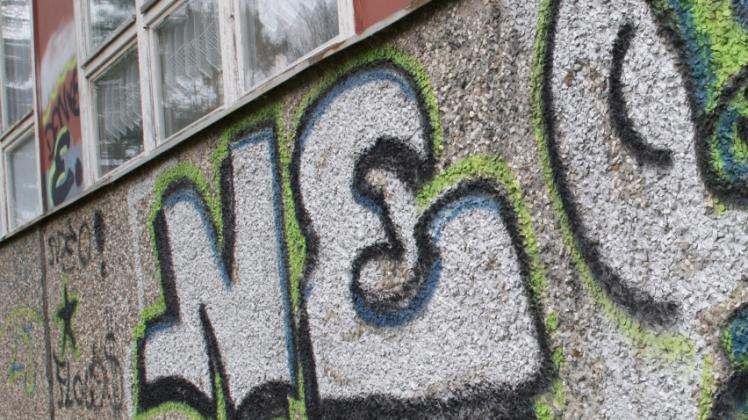 Graffiti gehört zu den häufigsten Schäden an Schulen. 