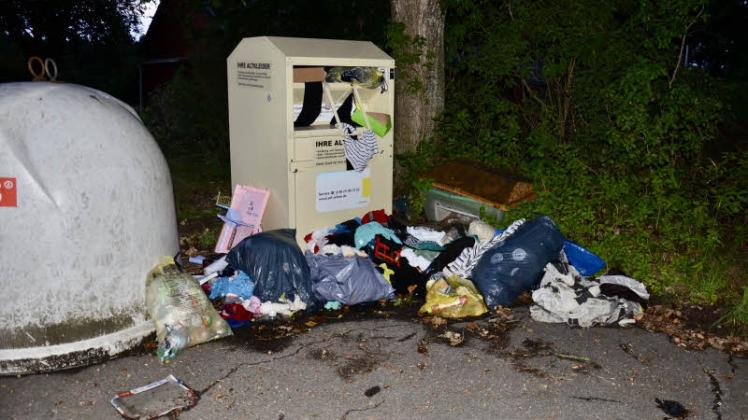Illegal entsorgter Müll verärgert die Gemeinde Selk. 