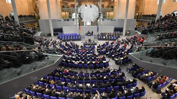 Im Kampf um den Weg in den Berliner Bundestag hat bereits der Wettbewerb der norddeutschen Politiker begonnen.