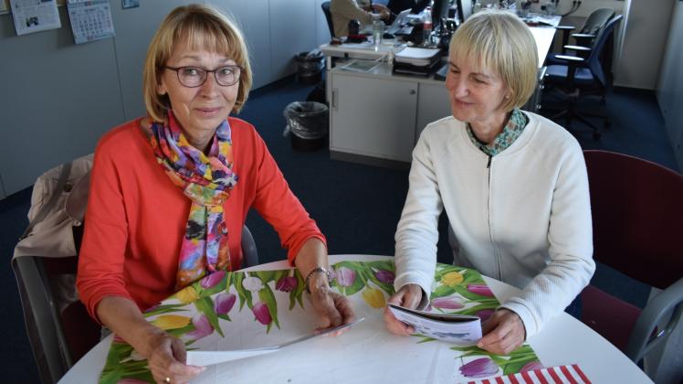 Haben die Jubiläumsfeier mit vorbereitet: Präsidentin Heidrun Hamann und Past-Präsidentin Elke Bothe (r.) . Haben die Jubiläumsfeier mit vorbereitet: Präsidentin Heidrun Hamann und Past-Präsidentin Elke Bothe (r.) .