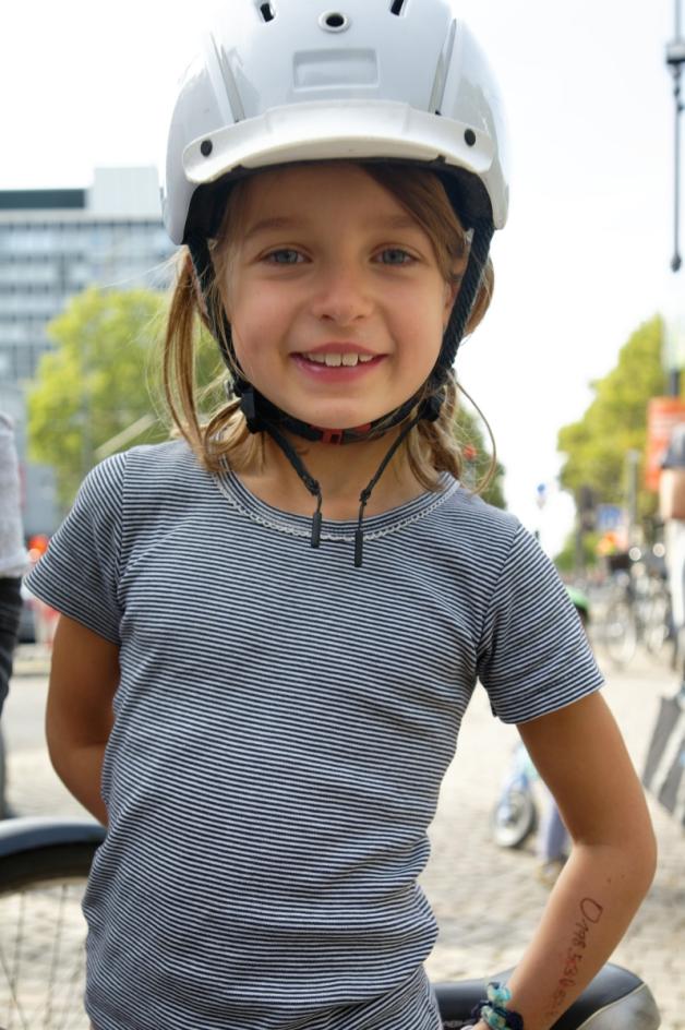 Auch Philine will, dass das Fahrradfahren einfacher und sicherer wird. 