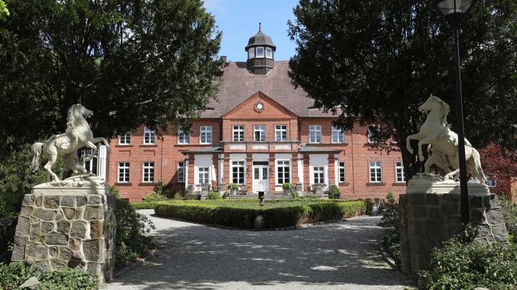 Die Landesregierung beriet in einer Klausur auf Schloss Basthortst (Landkreis Ludwigslust-Parchim) unter anderem den Haushalt von MV.