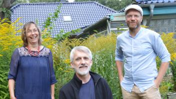 Ute Eckhardt-Tams (von links), Artur Hermanni und Jens Herrndorff wollen die Bürger aus der Barmstedter Region für mehr Nachhaltigkeit gewinnen. 
