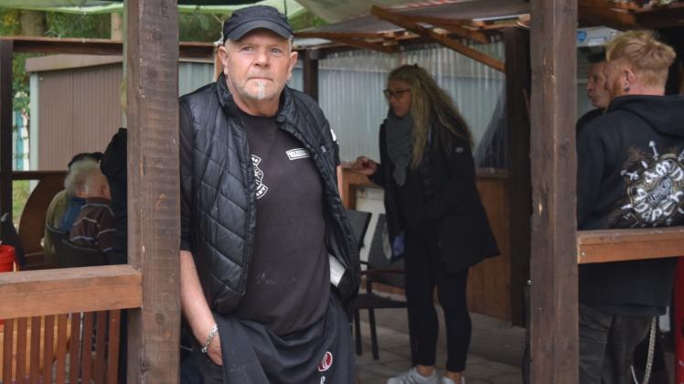 Eine Institution am Klein Labenzer Badestrand: Kioskmann Hans-Jürgen Zutz Eine Institution am Klein Labenzer Badestrand: Kioskmann Hans-Jürgen Zutz