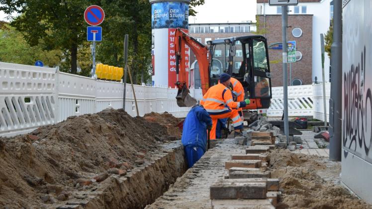 Die Bauarbeiten an der Seestraße, Ecke Bleicherstraße werden erst am Freitag beendet.