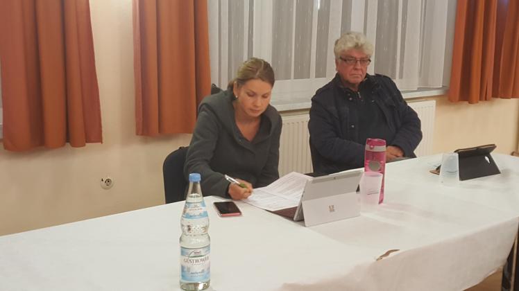 Bedrückende Stimmung im Amtsausschuss des Amts Krakow am See: Friederike Peters (Demokratische Fraktion) war als zweite Stellvertreterin der Vorsteherin abberufen worden. Jörg Oppitz, Bürgermeister der Stadt Krakow am See, ist nun in dieses Amt gewählt worden. 