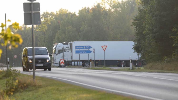 Auf der B104 an der Anschlussstelle Schwerin-Nord kam es innerhalb von zwei Jahren zu zwölf Unfällen.  