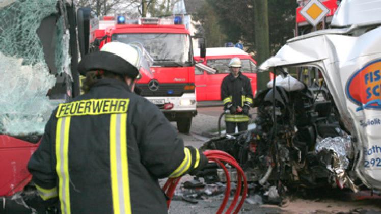 Zwei Autofahrer Sterben Bei Unfällen | SHZ