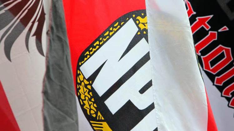 Wegen seiner Arbeit als NPD-Vorsitzender in Hamburg hatte der TuS Appen Lennart Schwarzbach die Mitgliedschaft gekündigt. 