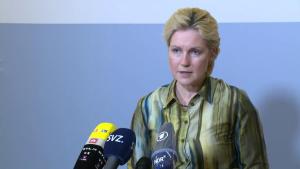 Ministerpräsidentin Manuela Schwesig erklärt den verlängerten Lockdown