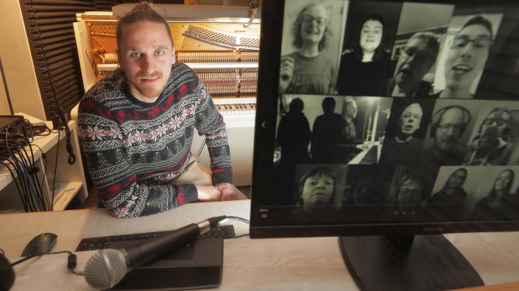 Im Tonstudio zu Hause: Musiker, Komponist und Chorleiter Nick Nordmann setzt derzeit auf digitale Technik für die Chorarbeit.
