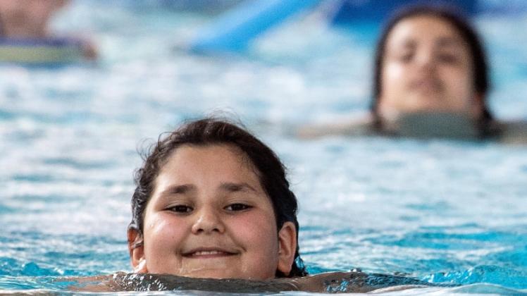 In Brandenburg stockt  seit Monaten der schwimmunterricht, derzeit ist er ganz ausgesetzt. 