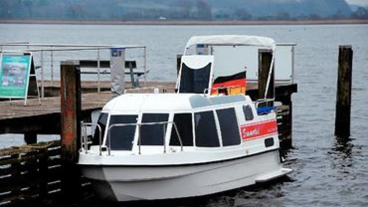 motorboot fahren auf der schlei