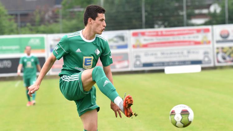 2017/18 Arsen Tsagaraev: Brachte es 2016/17 nur auf drei Oberliga-Einsätze für den FC Mecklenburg, ging dann nach der Saison zum MSV Pampow. Nach zwei ordentlichen Jahren bei den Westmecklenburgern schloss sich Tsagaraev 2019 Dynamo Schwerin an. 