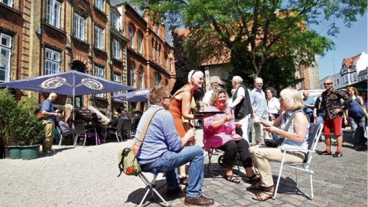 Südermarkt Flensburg: Café K bestuhlt wieder | SHZ