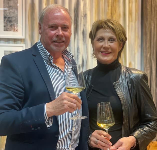 Holger und Birte Schrader von COMPACT-WOHNIDEEN Holger und Birte Schrader von COMPACT-WOHNIDEEN
