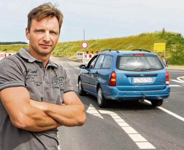 Uwe Dietz (Sünderup): Linksabbiegen verbieten, um Verkehr zu reduzieren. Fotos: geissler