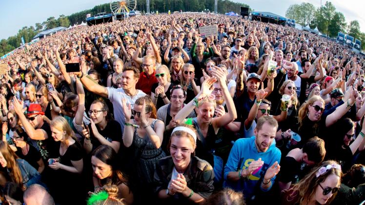 Für Open-Air-Veranstaltungen wird die Obergrenze für Testungen erhöht.