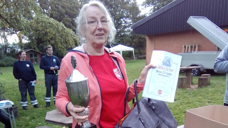 Trug den Wanderpokal nach Hause: Barbara Ulbrich.