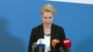 Ministerpräsidentin Schwesig und Wirtschafsminister Meyer zur Insolvenz der MV Werften