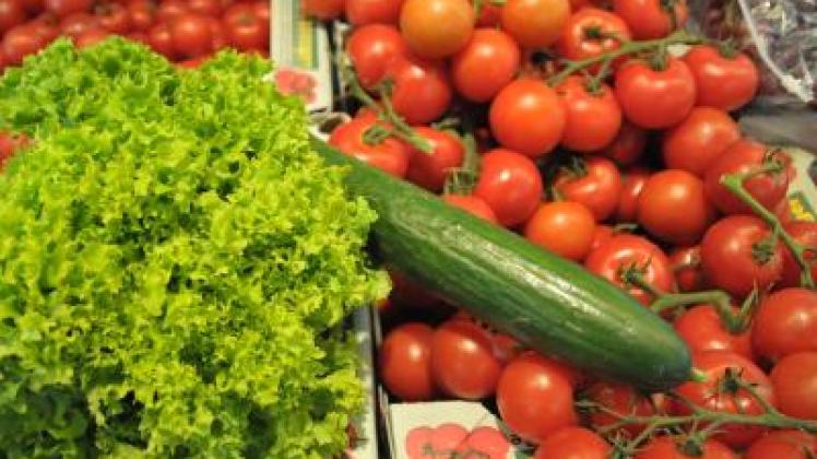 Deutsche Verbraucher greifen gerne zu Obst und Gemüse aus ihrer Region, dann wenn es hierzulande reif ist. Foto: Carmen Jaspersen 