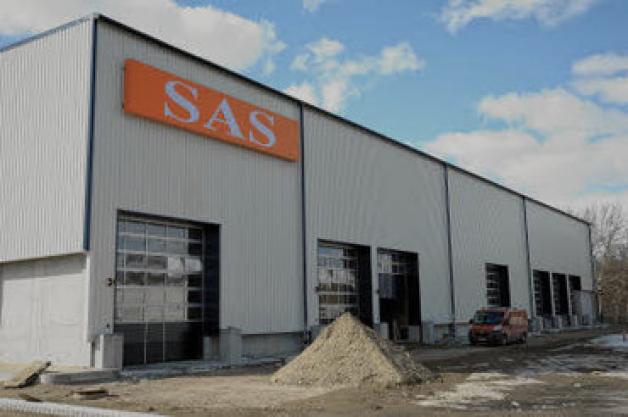 Kernstück des Wertstoffhofes wird eine 30 mal 70 Meter große Halle sein. Kernstück des Wertstoffhofes wird eine 30 mal 70 Meter große Halle sein.