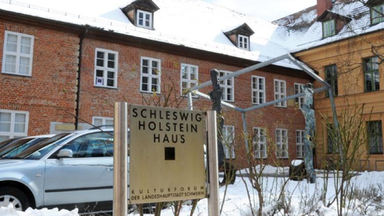 Das städtische Schleswig-Holstein-Haus soll den Sparbeschlüssen zum Opfer fallen. Wenn bis Jahresende kein Träger gefunden ist, wird es geschlossen. Klawitter