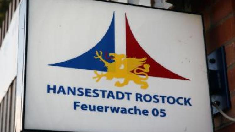  Zwei Rostocker Feuerwachen sind durchsucht worden. Foto: B. Wüstneck 