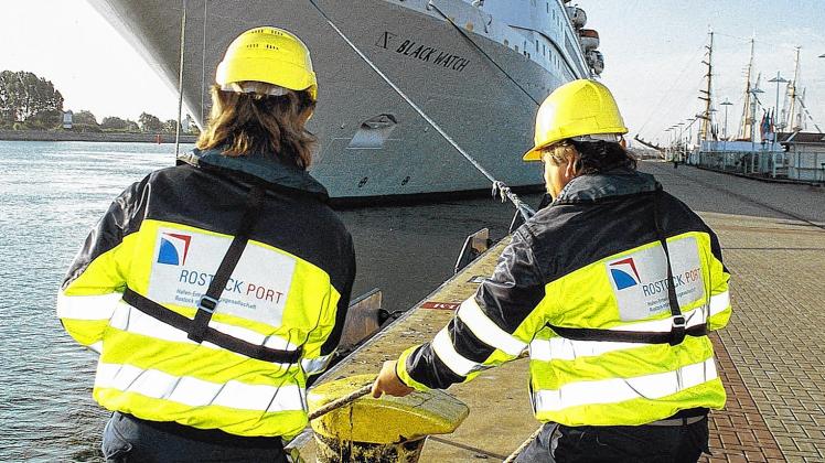 Fährt seit Jahren Gewinne ein: der Seehafen Rostock Hero