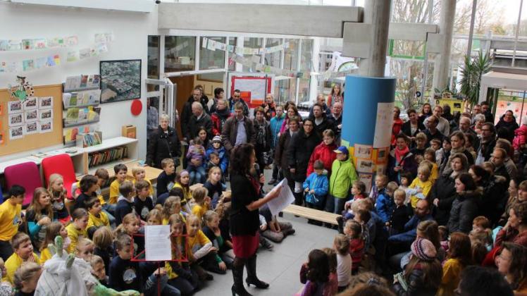 Gorch-Fock-Schüler Nehmen Besucher Mit Auf Die Reise | SHZ