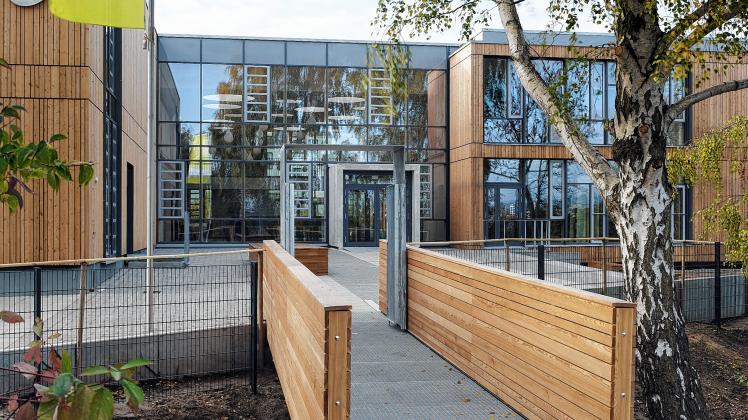 Landesbaupreis der Kategorie „Bausumme ab 500 000 Euro“: Neubau Ecolea Internationale Schule in Schwerin. Foto: WMMV