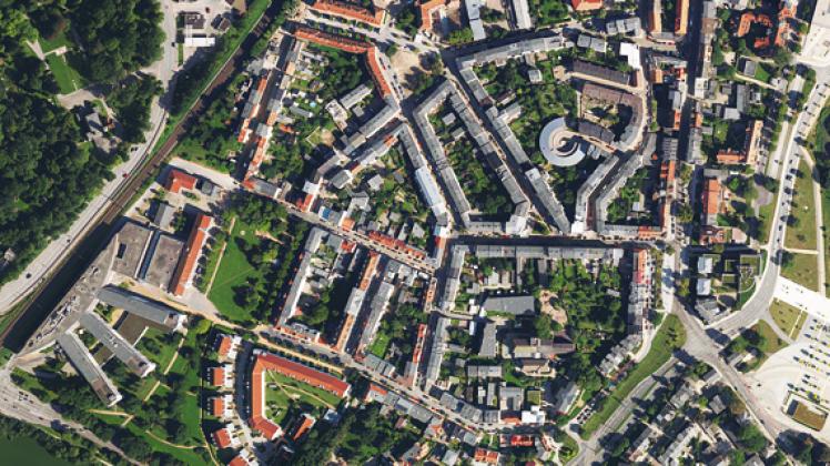 Vom "Nachtjackenviertel" zum  beliebten Stadtteil: Mehr als 260 Millionen Euro sind in der Feldstadt verbaut worden.svz