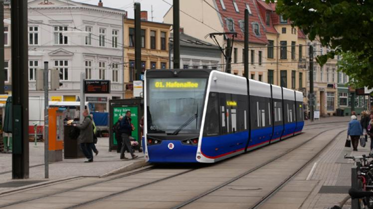 Von der Planung zur Wirklichkeit: Die neue Generation der Rostocker Straßenbahnen wird in Düsseldorf  und Valencia gefertigt.Vossloh Kiepe 