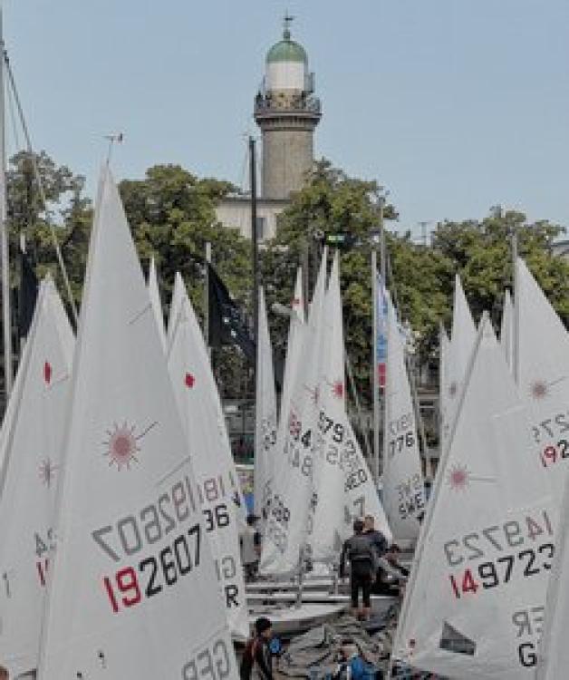 Die Organisatoren erwarten zu der Jubiläumsauflage bis zum 15. Juli rund 2000 Segler aus 24 Nationen. Foto: Archiv Die Organisatoren erwarten zu der Jubiläumsauflage bis zum 15. Juli rund 2000 Segler aus 24 Nationen. Foto: Archiv