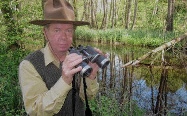Dieter Rieckhoff ist seit 1998 in das Fischotter-Monitoring des Amtes für das Biosphärenreservat Schaalsee eingebunden. Regelmäßig kontrolliert der 59-Jährige die Reviere des scheuen Gesellen. Fotos: Thorsten Meier/Archiv Dieter Rieckhoff ist seit 1998 in das Fischotter-Monitoring des Amtes für das Biosphärenreservat Schaalsee eingebunden. Regelmäßig kontrolliert der 59-Jährige die Reviere des scheuen Gesellen. Fotos: Thorsten Meier/Archiv