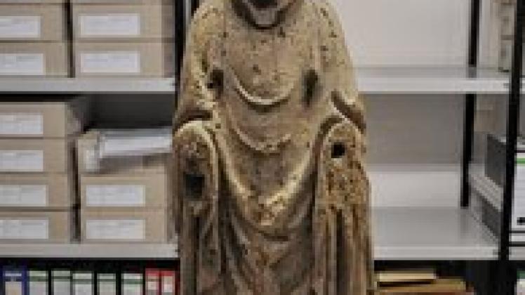 613 Jahre dürfte der Sükower Bischof alt sein. Foto: Gordon Thalmann