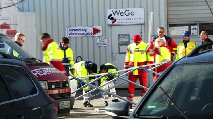 Mehr als 50 Hilfskräfte sind in Bargeshagen im Einsatz. Nonstopnews Mehr als 50 Hilfskräfte sind in Bargeshagen im Einsatz. Nonstopnews