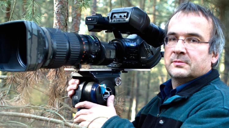 Der Tierfilmer Sebastian Koerner hat sich in Brandenburg auf die Spur der scheuen Wölfe  begeben. dpa