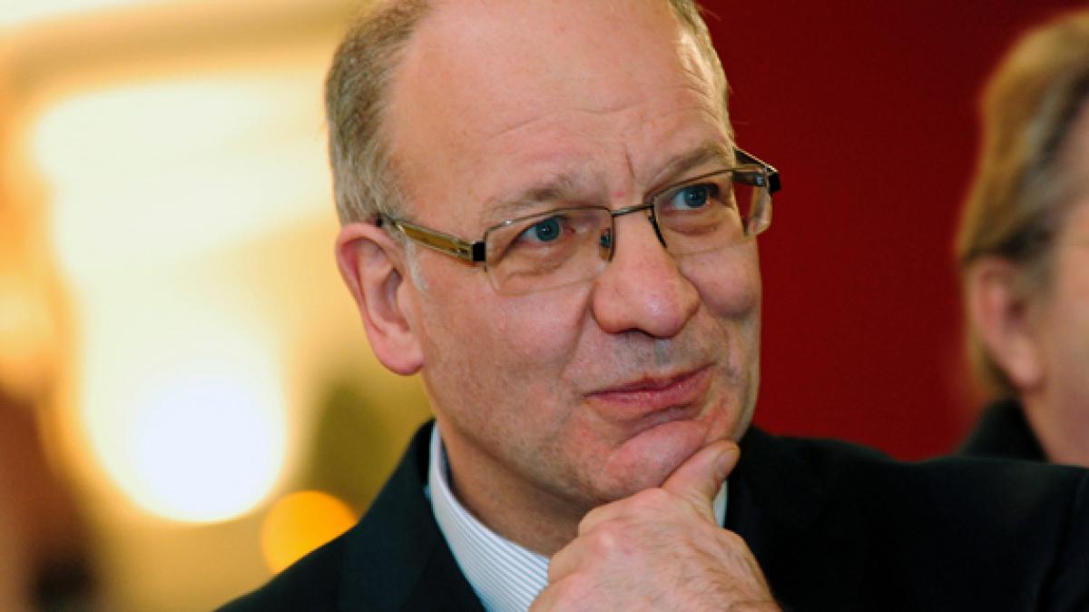 Roland Methling bleibt Rostocks OB NNN