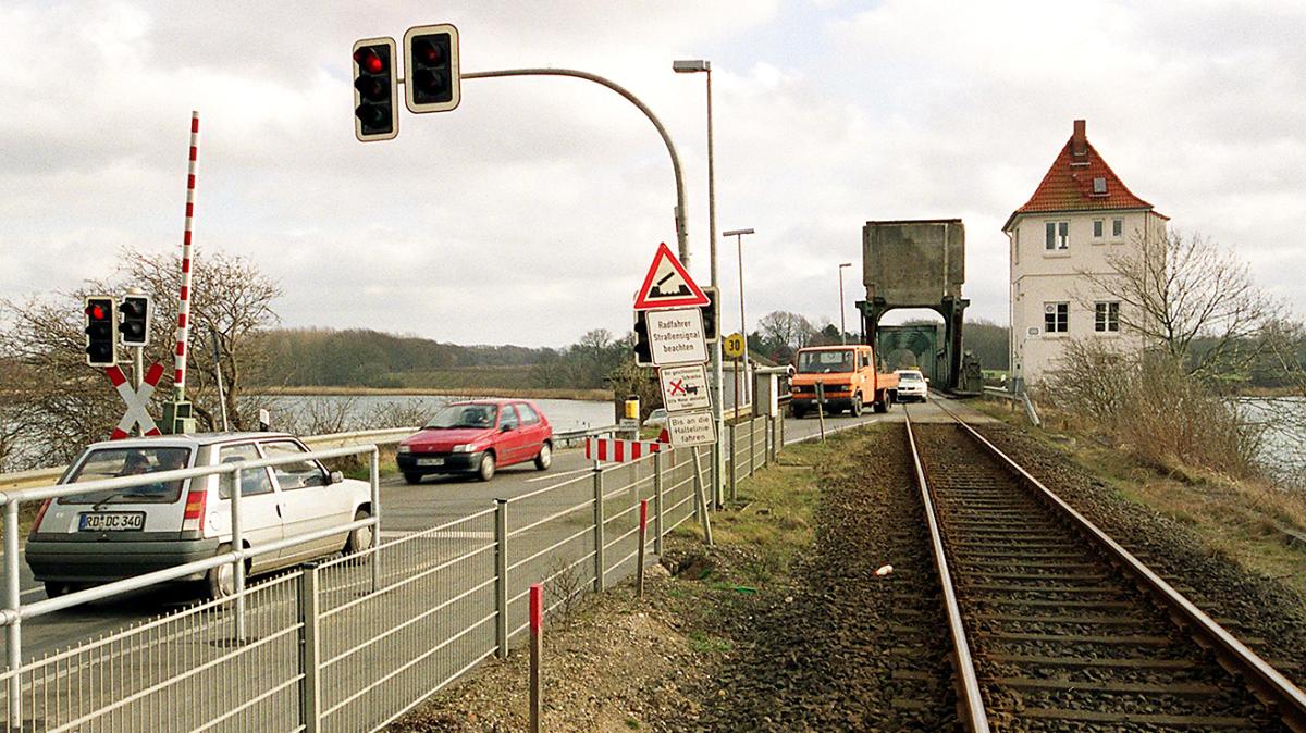 Lindaunis Brucke Sperrung
