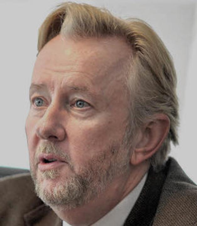 Intendant Peter Leonard fühlt sich von der Politik im Stich gelassen: "Es scheint im Interesse einiger zu liegen, das Volkstheater ernsthaft und auf Dauer zu beschädigen."Georg Scharnweber Intendant Peter Leonard fühlt sich von der Politik im Stich gelassen: "Es scheint im Interesse einiger zu liegen, das Volkstheater ernsthaft und auf Dauer zu beschädigen."Georg Scharnweber