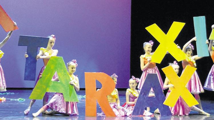 theater_26.jpg theater_26.jpg