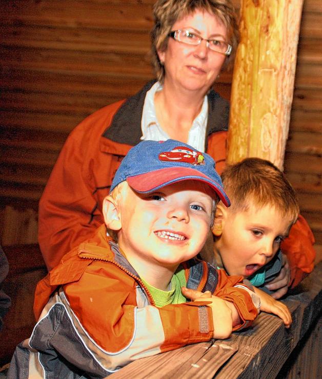 Colin und Dennis mit Beate Duhr Colin und Dennis mit Beate Duhr
