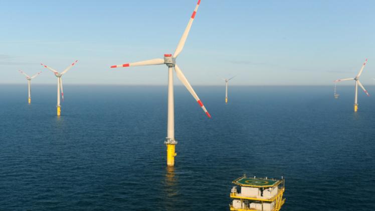 Jahresrückblick 2010 - Erster deutscher Offshore-Windpark