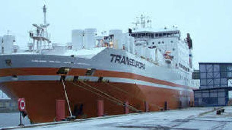 In Vertretung der  Starklassen-Schiffe ist während deren Werftzeit gegenwärtig die "Transeuropa" im neuen Finnines-Dienst  zwischen Rostock und Helsinki im Einsatz. Sie bietet 90 Passagieren und Fracht auf 3200 Lademetern Platz. hfoe