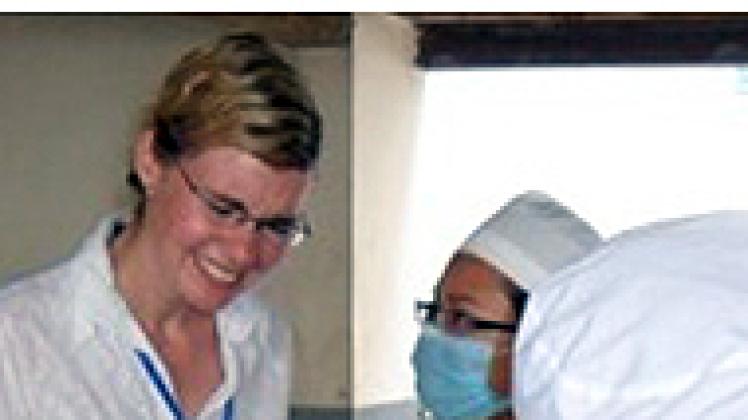 Die Kenntnisse von Katja Horsch helfen in Kambodscha vielen Menschen.privat