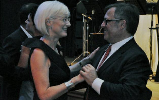 Bundestagsabgeordnete Dagmar Ziegler mit ihrem Lebengefährten Jürgen H. Blunck. Bundestagsabgeordnete Dagmar Ziegler mit ihrem Lebengefährten Jürgen H. Blunck.