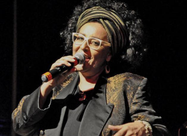 Soul und Gospel vom Feinsten: Angelika Weiz, Stargast des Abends, versetzte das Publikum in Schwingungen.Birgit Hamann Soul und Gospel vom Feinsten: Angelika Weiz, Stargast des Abends, versetzte das Publikum in Schwingungen.Birgit Hamann